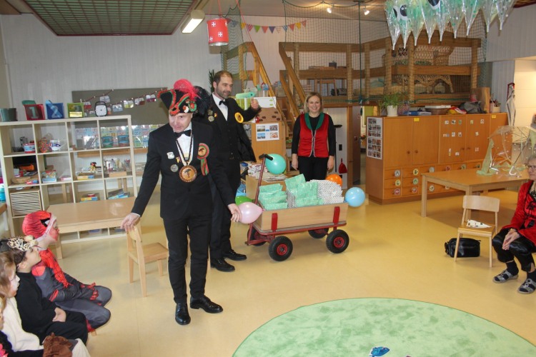 Kindergartenfasnacht_008